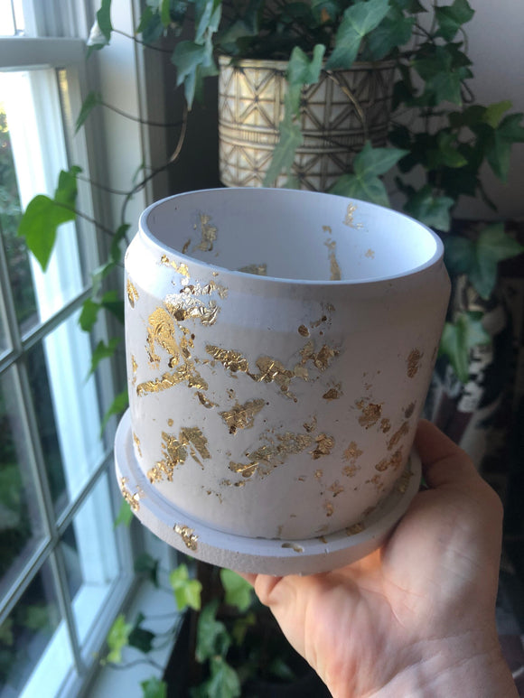 Gold Leaf Medium Planter